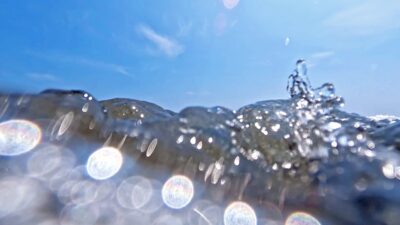 波の中のキラキラの世界へ 657